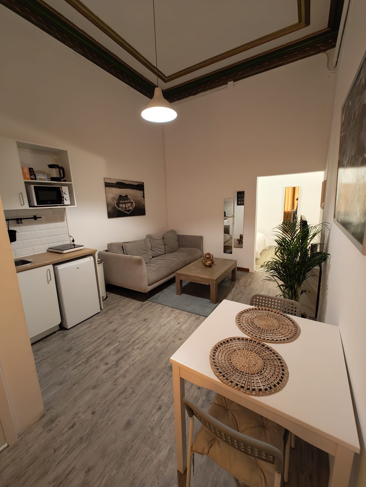 Apartments and private rooms in Barcelona