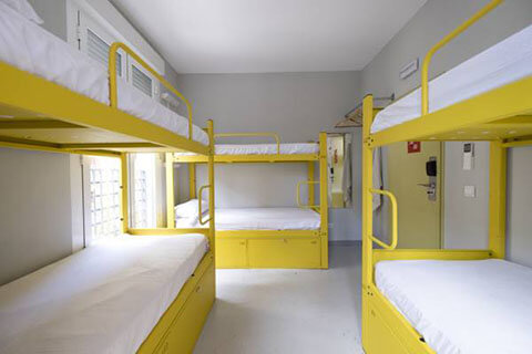 Apartments and private rooms in Barcelona